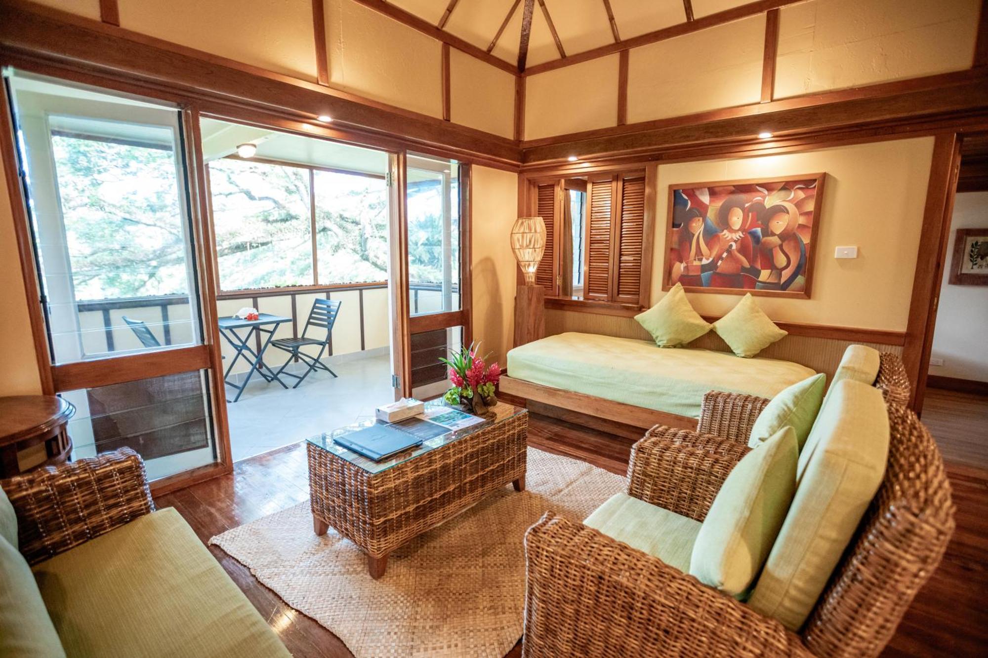 Koro Sun Resort & Rainforest Spa Savusavu Ngoại thất bức ảnh